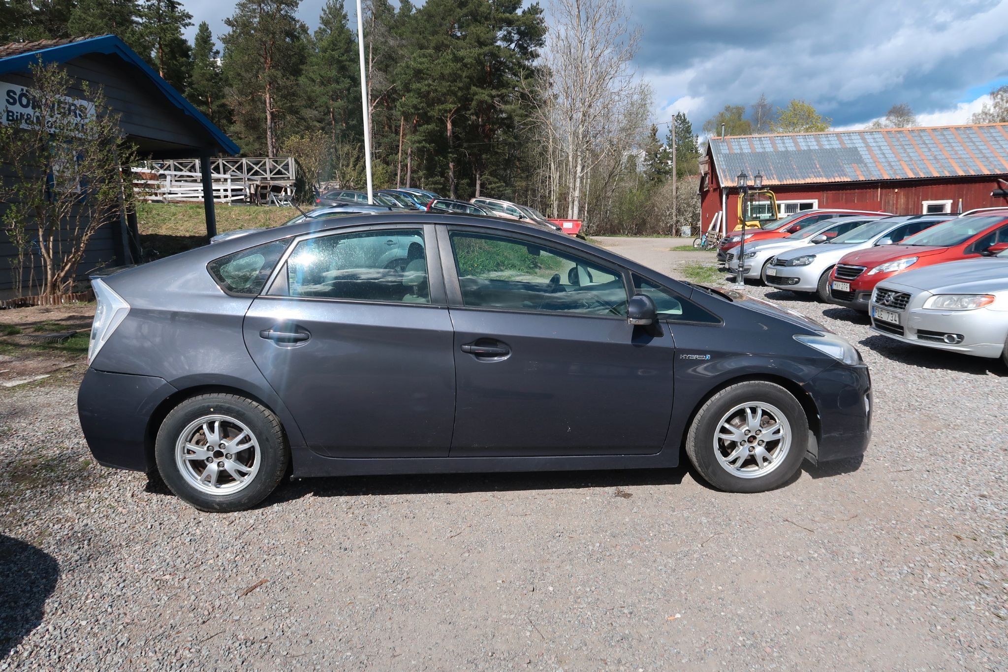 Toyota Prius Hybrid CVT, 136hp, 2010