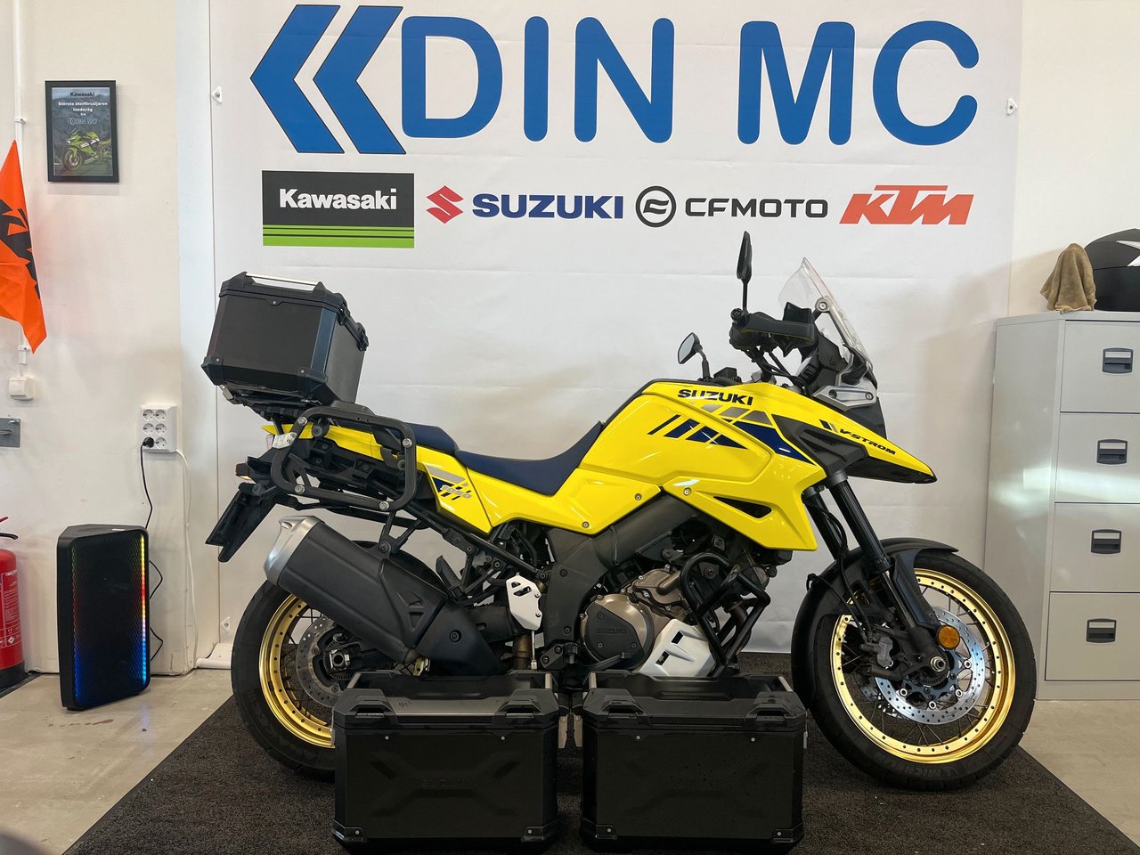 Suzuki DL1050XT V-STROM