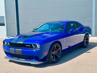 Dodge Challenger SRT Hellcat 717hk Jasper blå