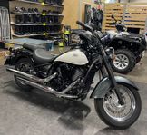 Kawasaki VN 900 Vulcan 175 mil vn classic kawasaki vulcan