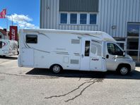 Pilote Pacific 730 TGJ Långbädd, Garage
