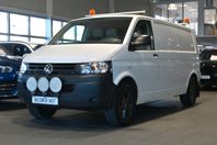 Volkswagen Transporter T30 2.0 TDI Lång V-inredd Värmare Dra