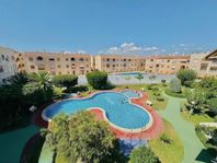 Takvåning med garage till salu - Torrevieja, 350 meter från