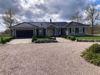 Bostad uthyres - hus i Vrena - 5 rum, 239m²