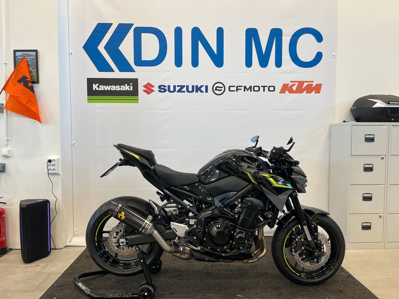 Kawasaki Z900 "DinMC Edition"