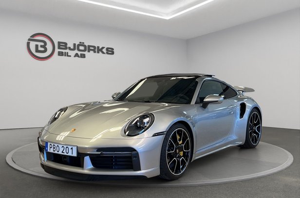 Käytetty Porsche 911 2023