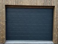 Motordriven garageport HK-porten 2450x2040
