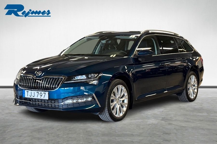 Škoda Superb iV Combi 1.4 Plug-in Hybrid DSG Sequential, 218hp, 2024