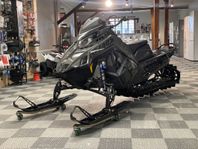 Polaris Khaos 9R 146" *Dubbelrör* Demo -25 Sveg