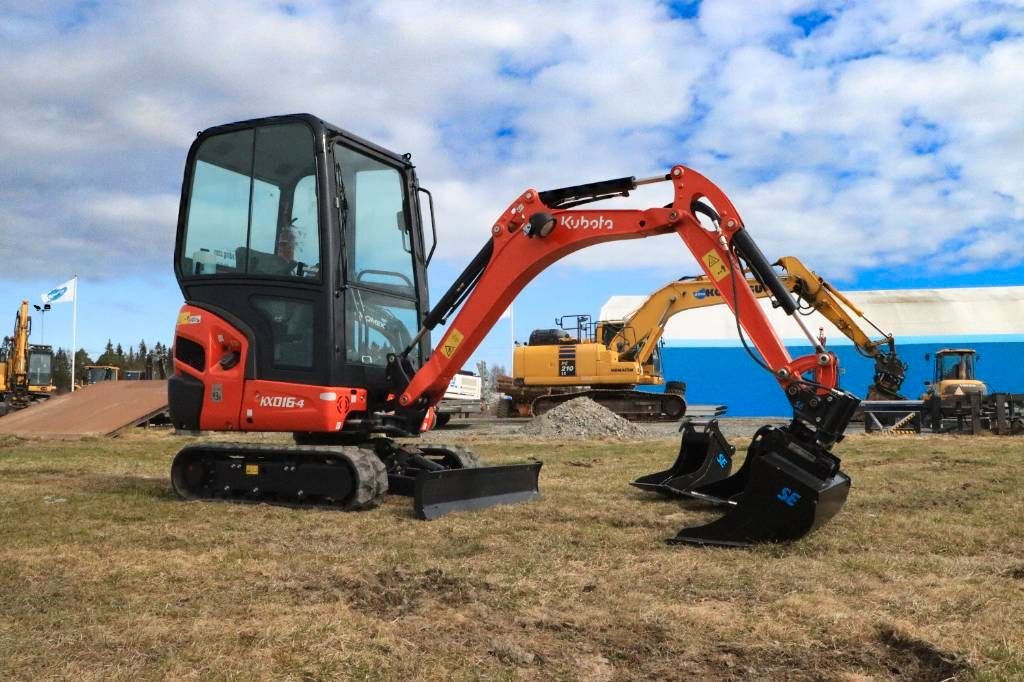 Kubota KX016-4