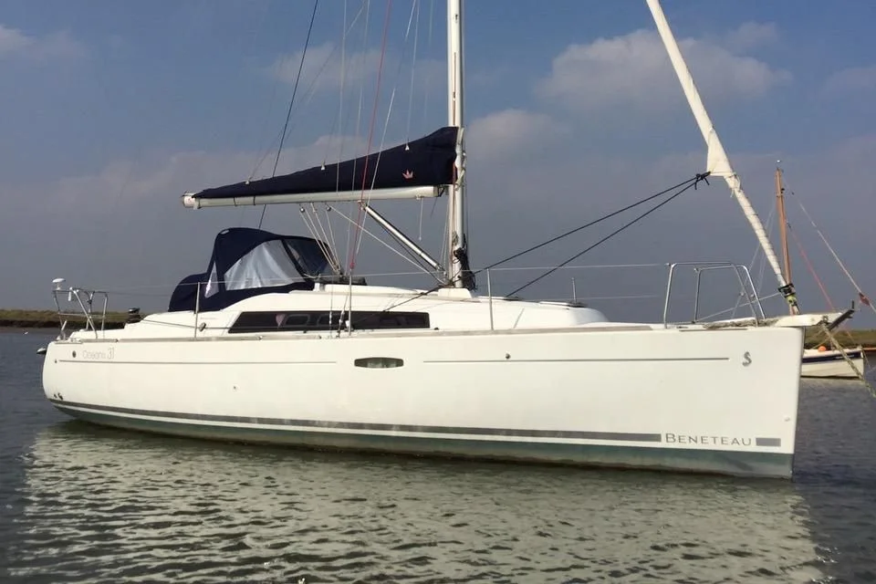 Beneteau Oceanis 31 image