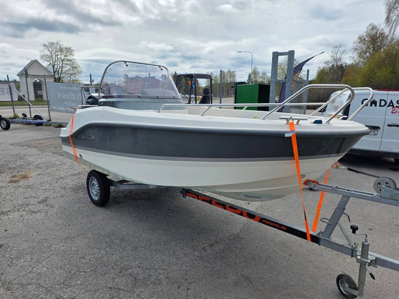 Uttern S45 2015 Mercury 50hk ...