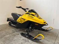 Ski-Doo MXZ 200 -24