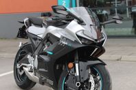 CFMOTO 675SR-R | 3 CYL RACING TIPLE MOTOR