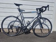 Canyon Endurance CF racer begagnad