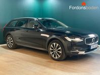 Volvo V90 Cross Country B4 AWD Momentum Drag Navi H&K Nyserv