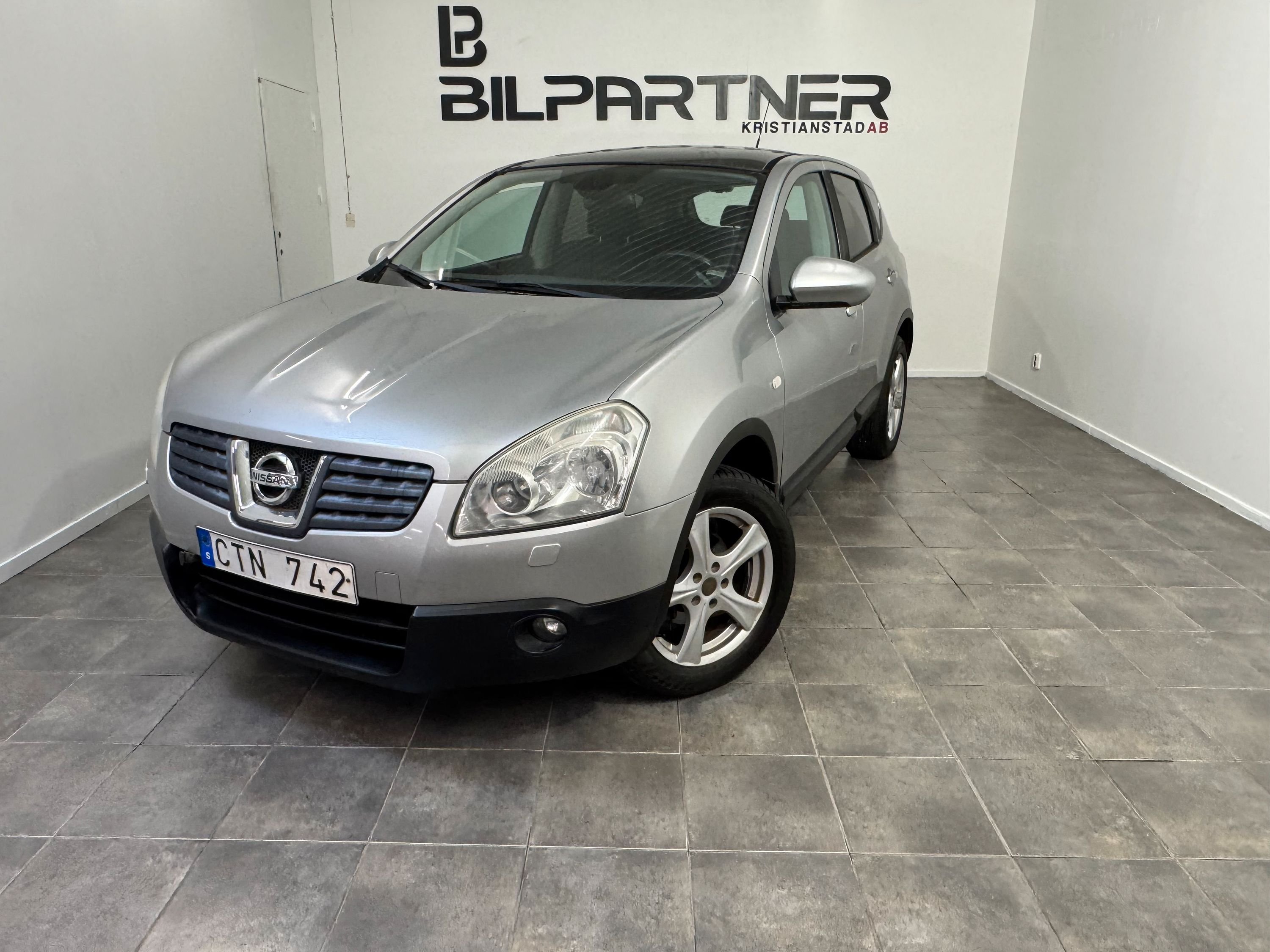 Nissan Qashqai 2.0 4x4 CVT, 141hp, 2007