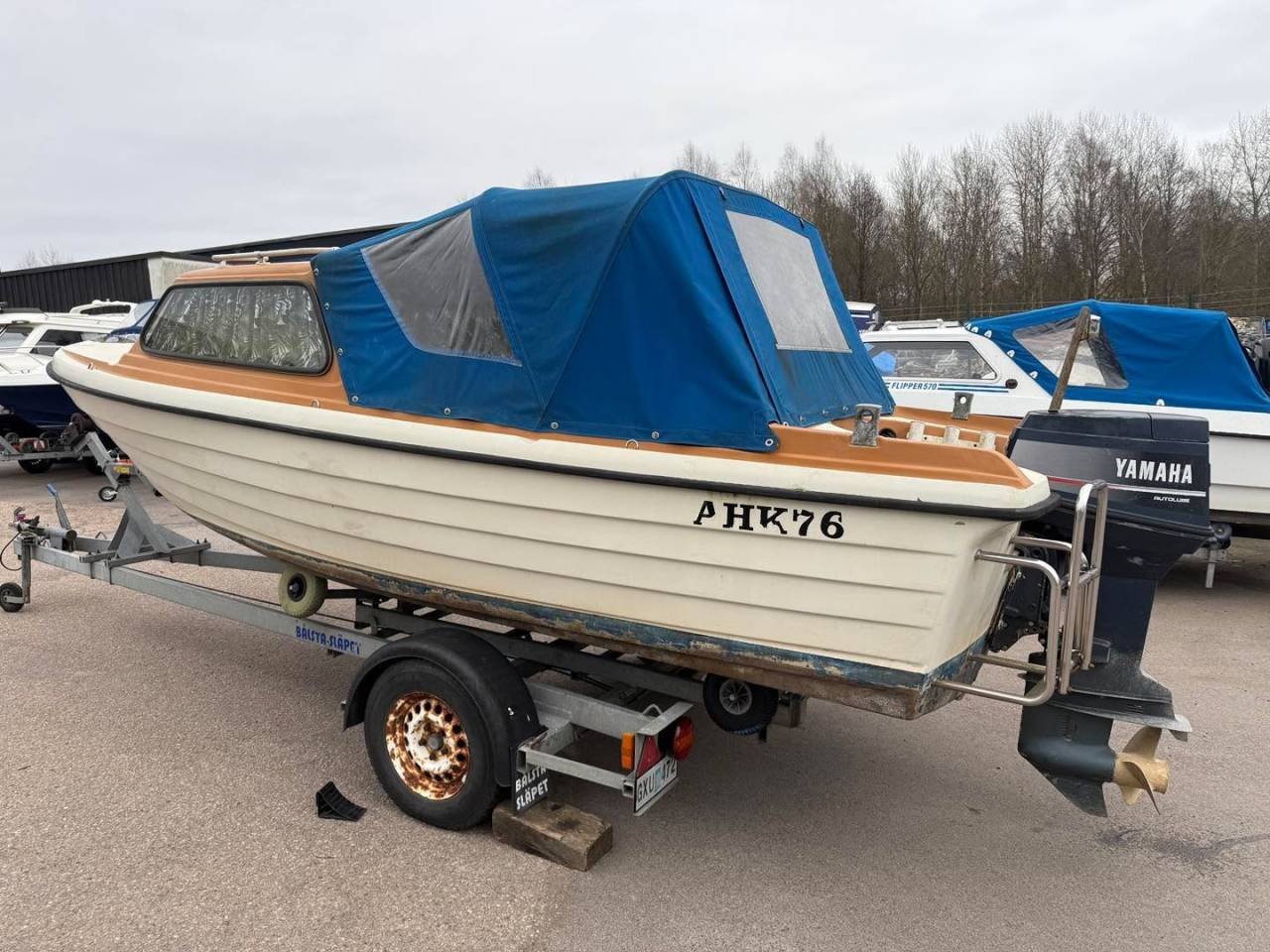 Monark 555 Camping