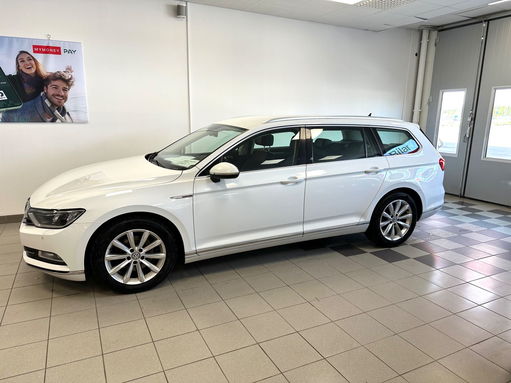Volkswagen Passat Stasjonsvogn 2.0 TDI DPF SCR BMT 4Motion DSG sekvensiell, 6-trinn, 190hk, 2015