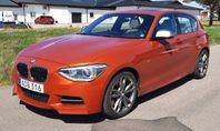 BMW M135i xDrive 325hk Steptronic Euro 6 Låga mil