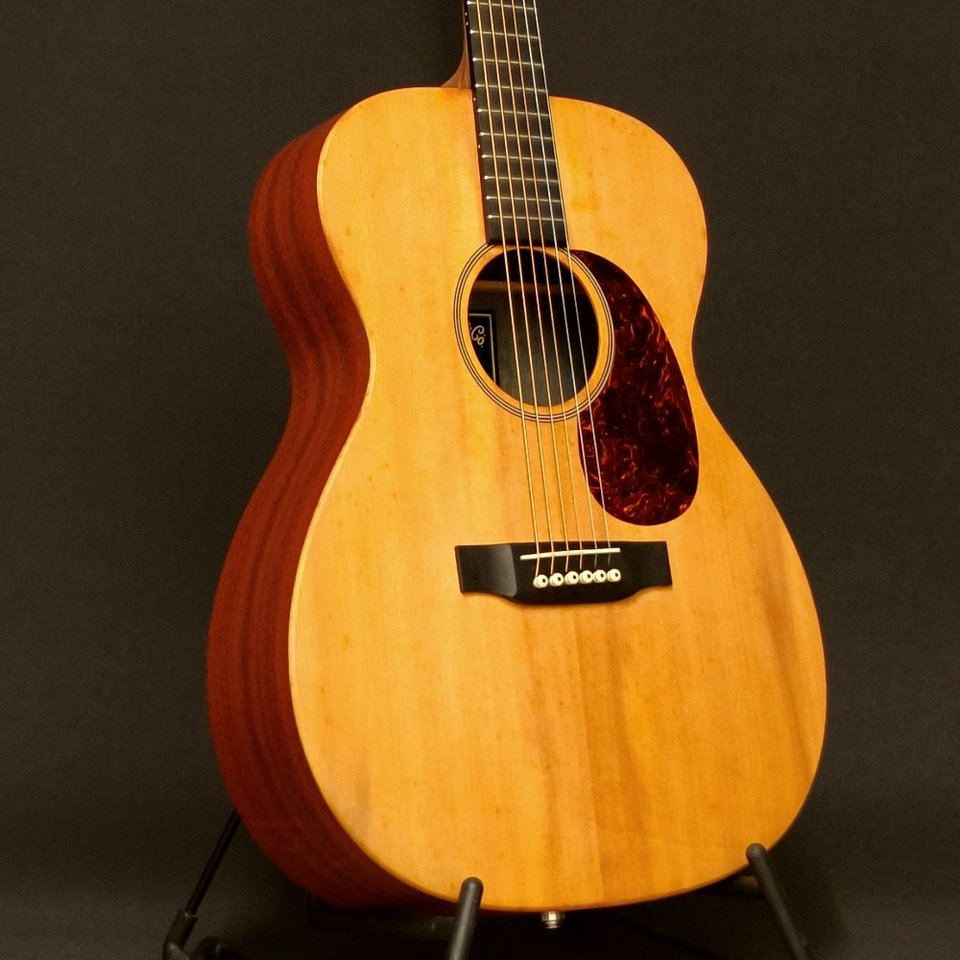 Martin 0001XAE - 2011