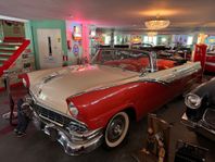 Ford Fairlane Sunliner Cab -56