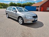 Skoda Octavia Kombi 1.6 MPI Multifuel Elegance Euro 4