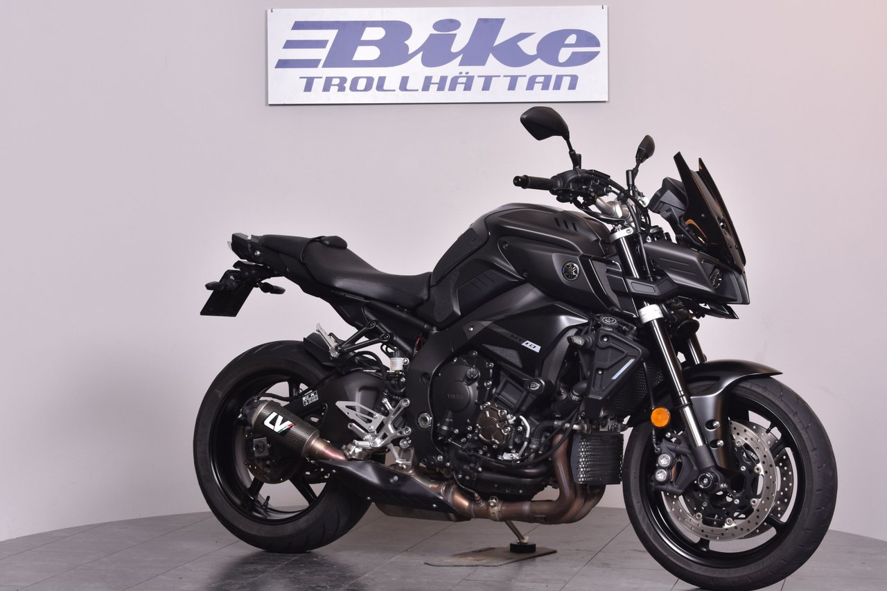 Yamaha MT-10 / LEOVINCE / NYS...