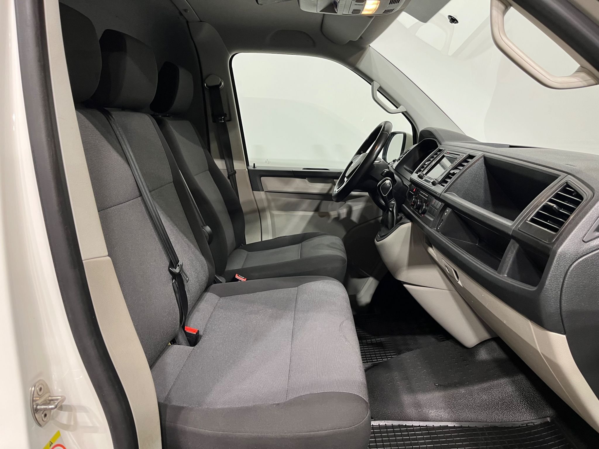 Volkswagen Transporter T30 2.0 TDI BMT 4Motion DSG Sequential, 150hp, 2019