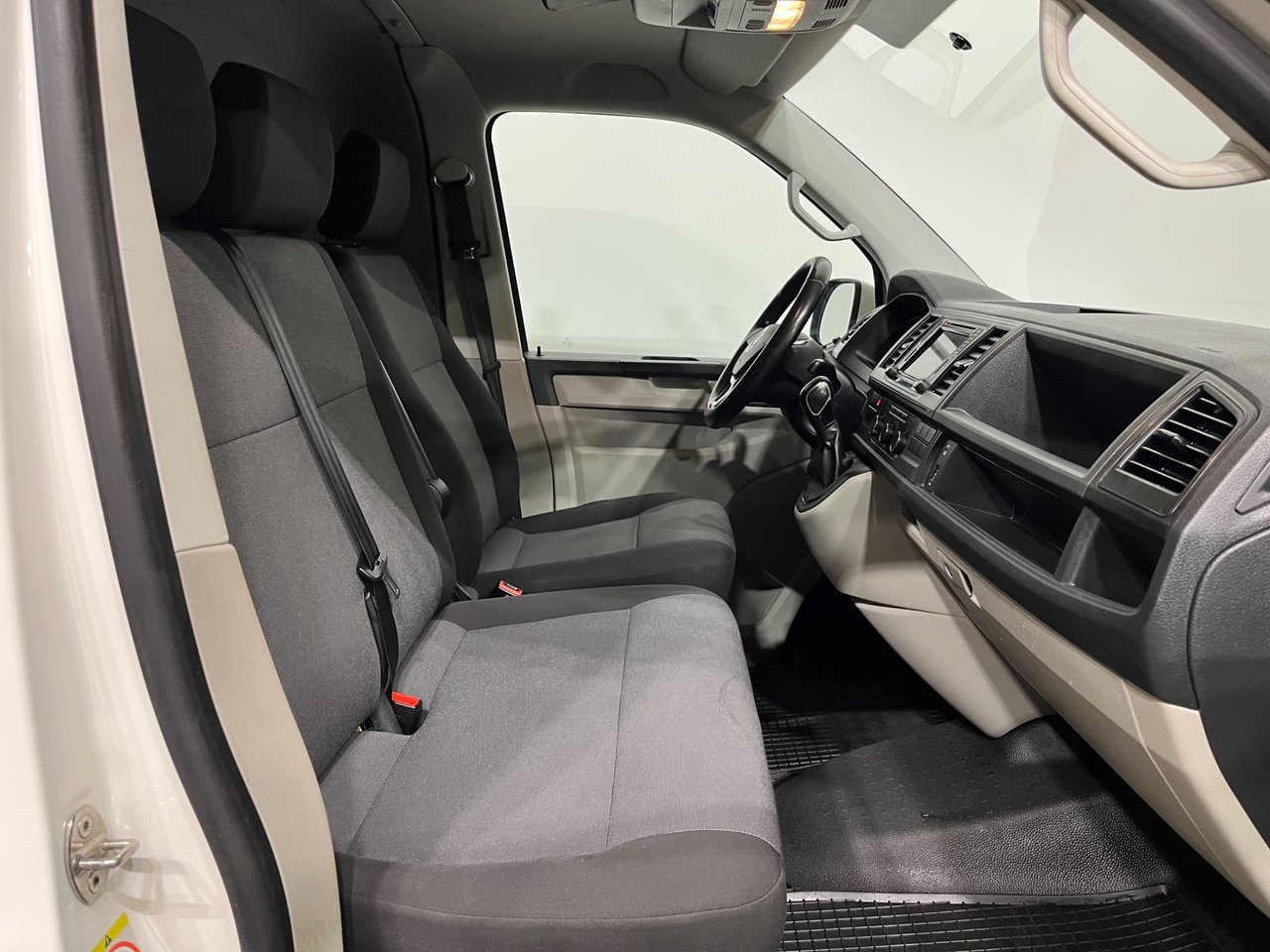 Volkswagen Transporter T30 2.0 TDI BMT 4Motion DSG Sequential, 150hp, 2019