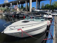 Sea Ray Sun Sport 220 | Redo för sommarens äventyr!
