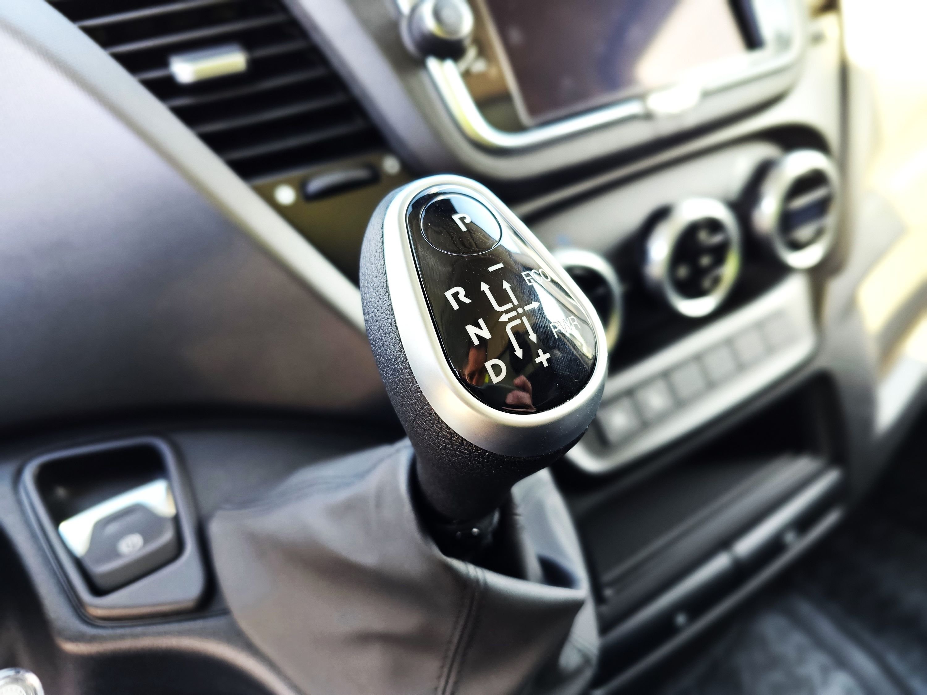 Iveco Daily 35-160 Chassi Cab 2.3 JTD Hi-Matic, 156hk, 2024