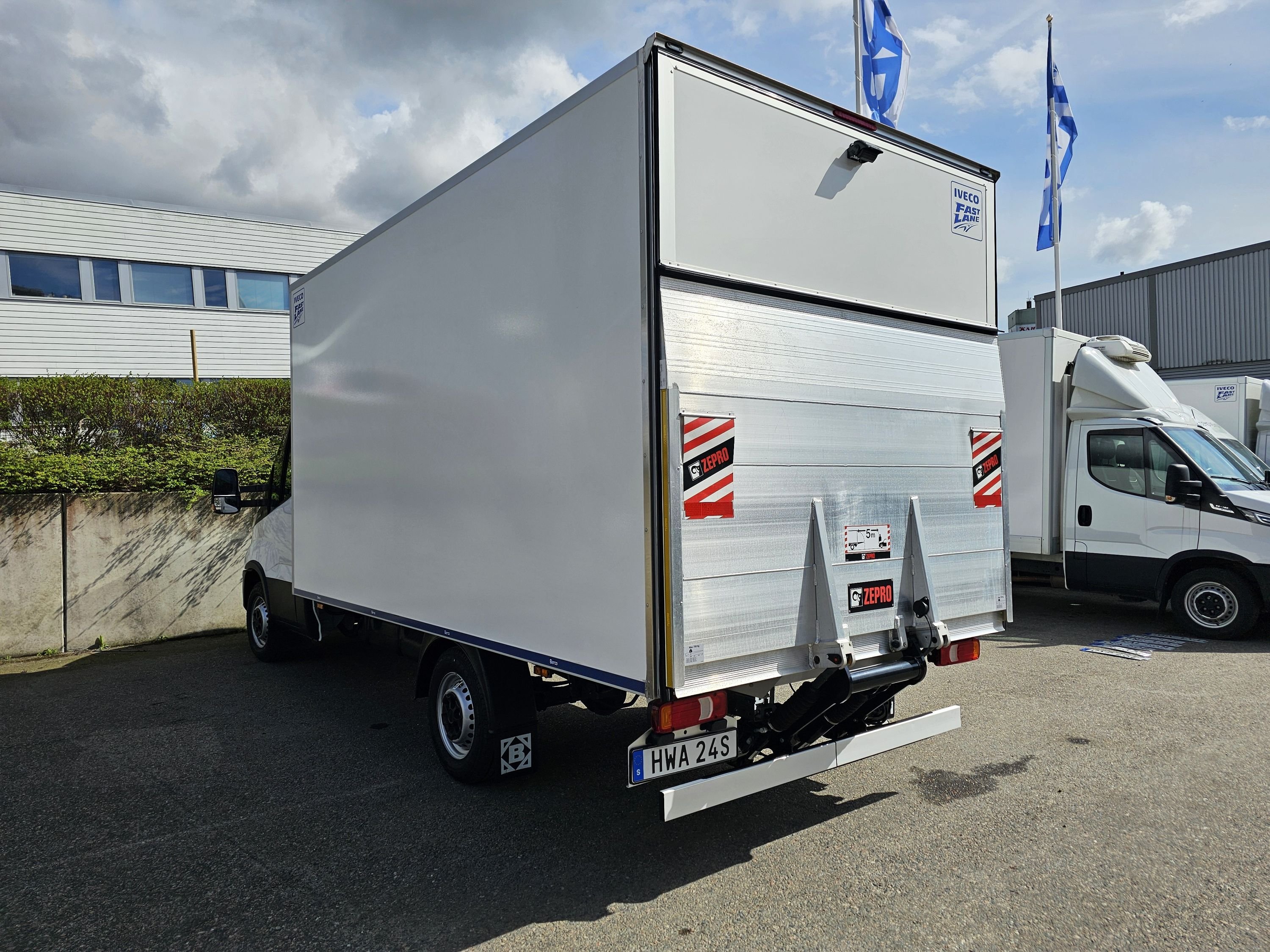 Iveco Daily 35-160 Chassi Cab 2.3 JTD Hi-Matic, 156hk, 2024