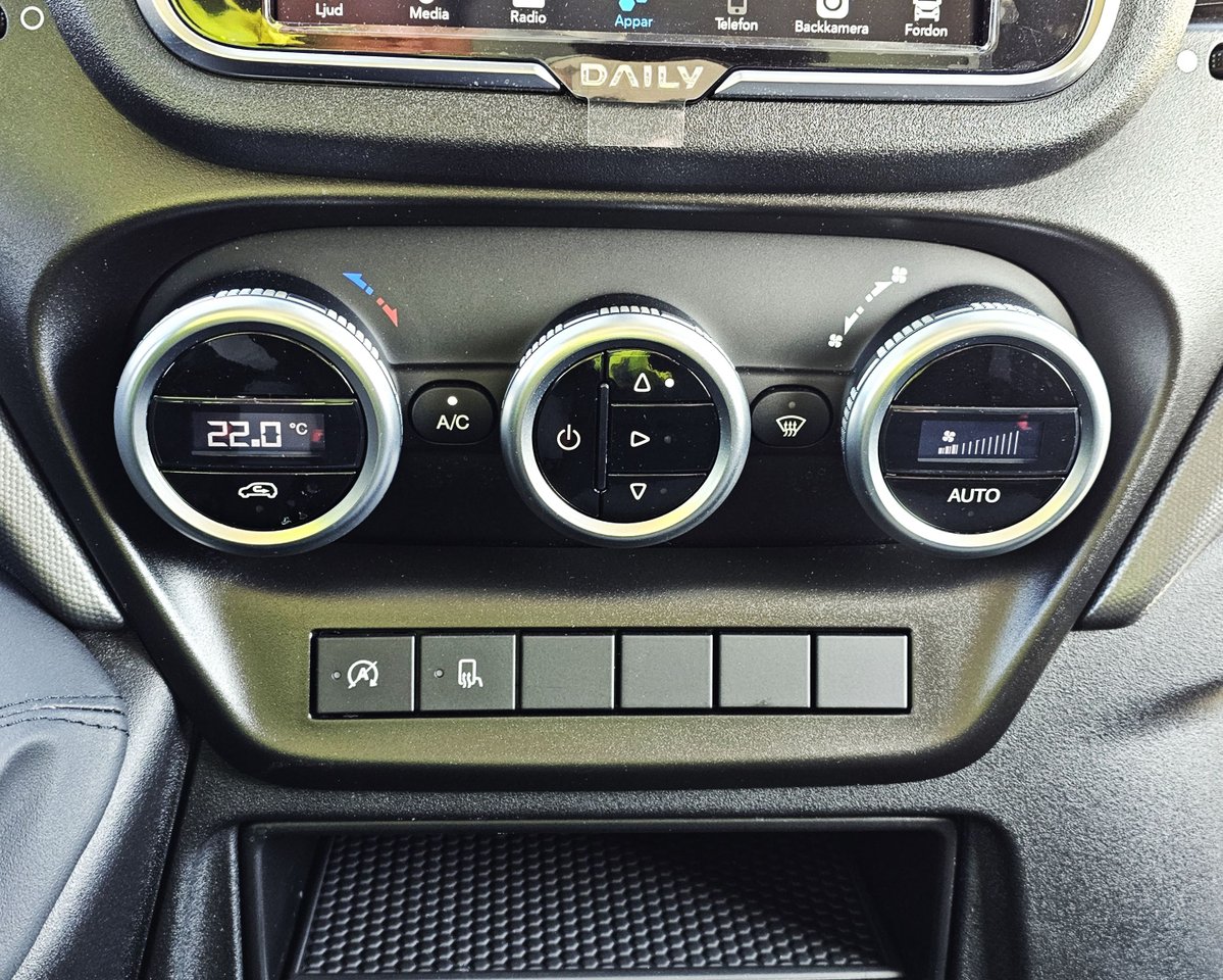 Iveco Daily 35-160 Chassi Cab 2.3 JTD Hi-Matic, 156hk, 2024