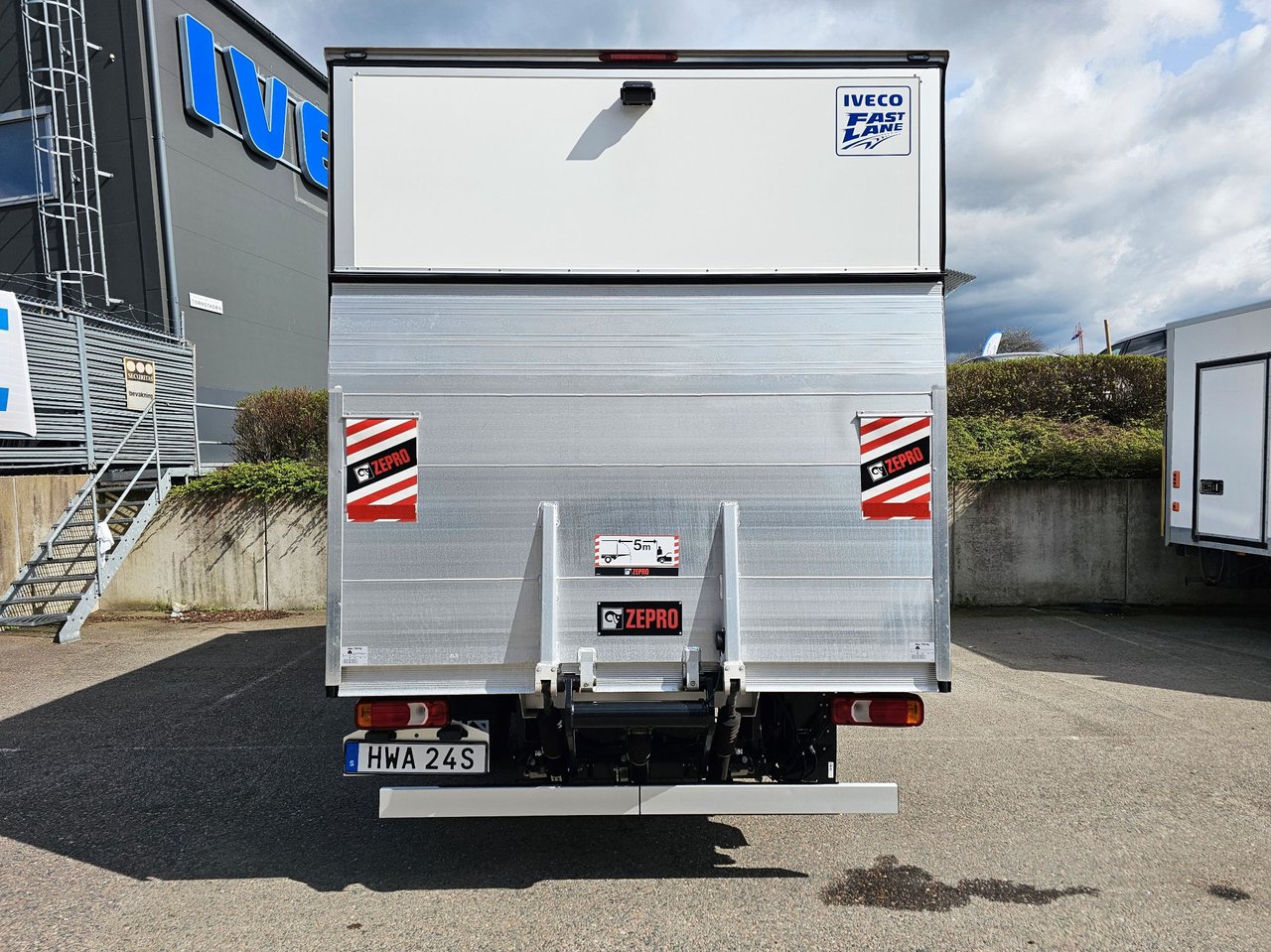 Iveco Daily 35-160 Chassi Cab 2.3 JTD Hi-Matic, 156hk, 2024