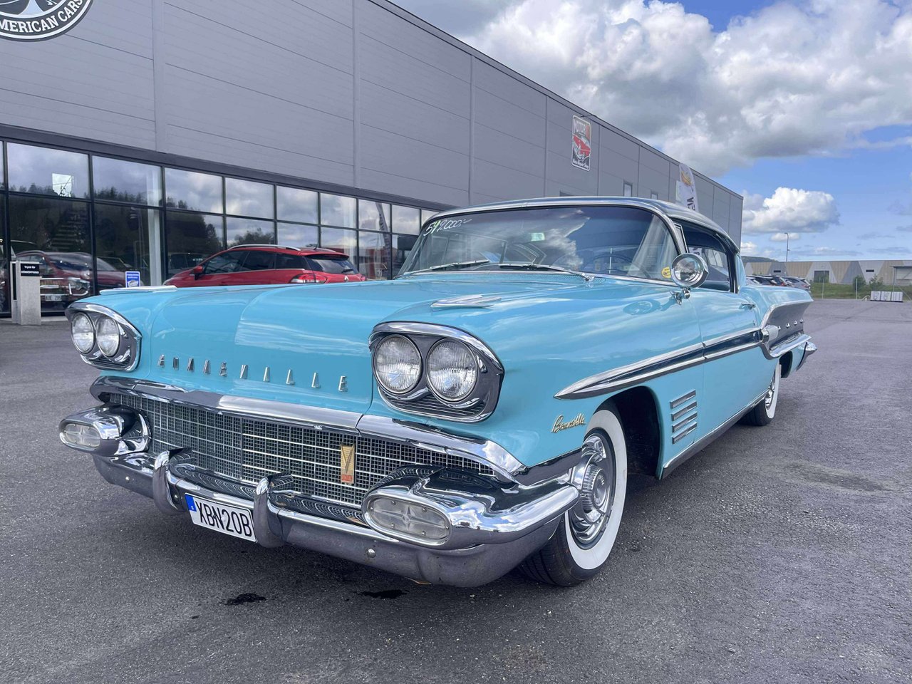 Pontiac Bonneville Hardtop 6....