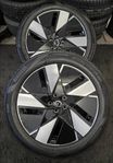 VOLVO C40/ XC40/19 tum fälgar med  PIRELLI SCORPION M+S däck