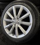 Audi A5/ A6 /A7/Q3/Q5 19 tum fälgar med CONTINENTAL M+S däck