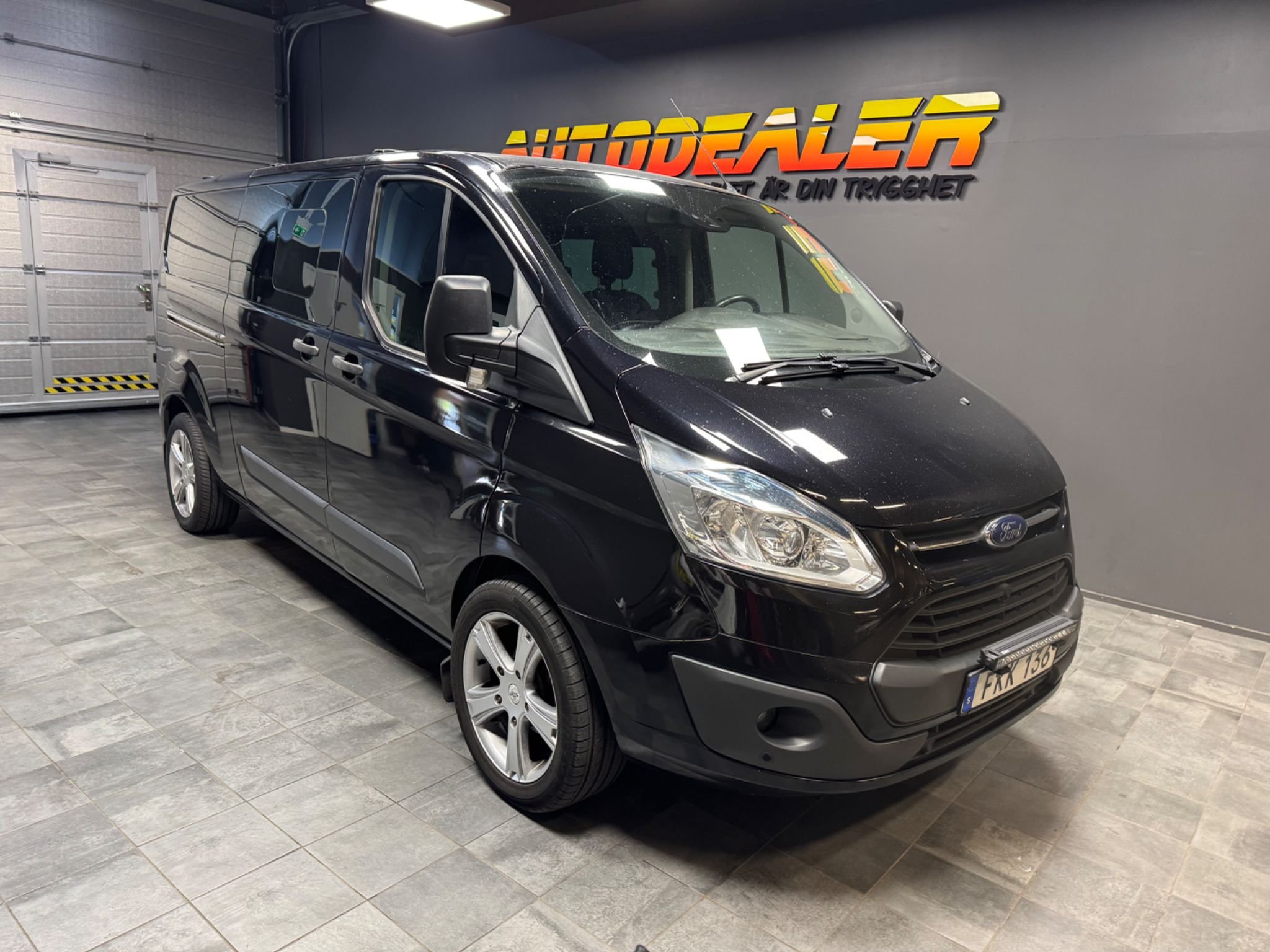Ford Transit Custom 310 Crew Van 2.2 TDCi Manuell, 125hk, 2015