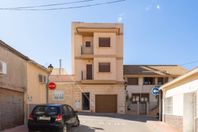 Fantastiskt townhouse med privat hiss och takterrass