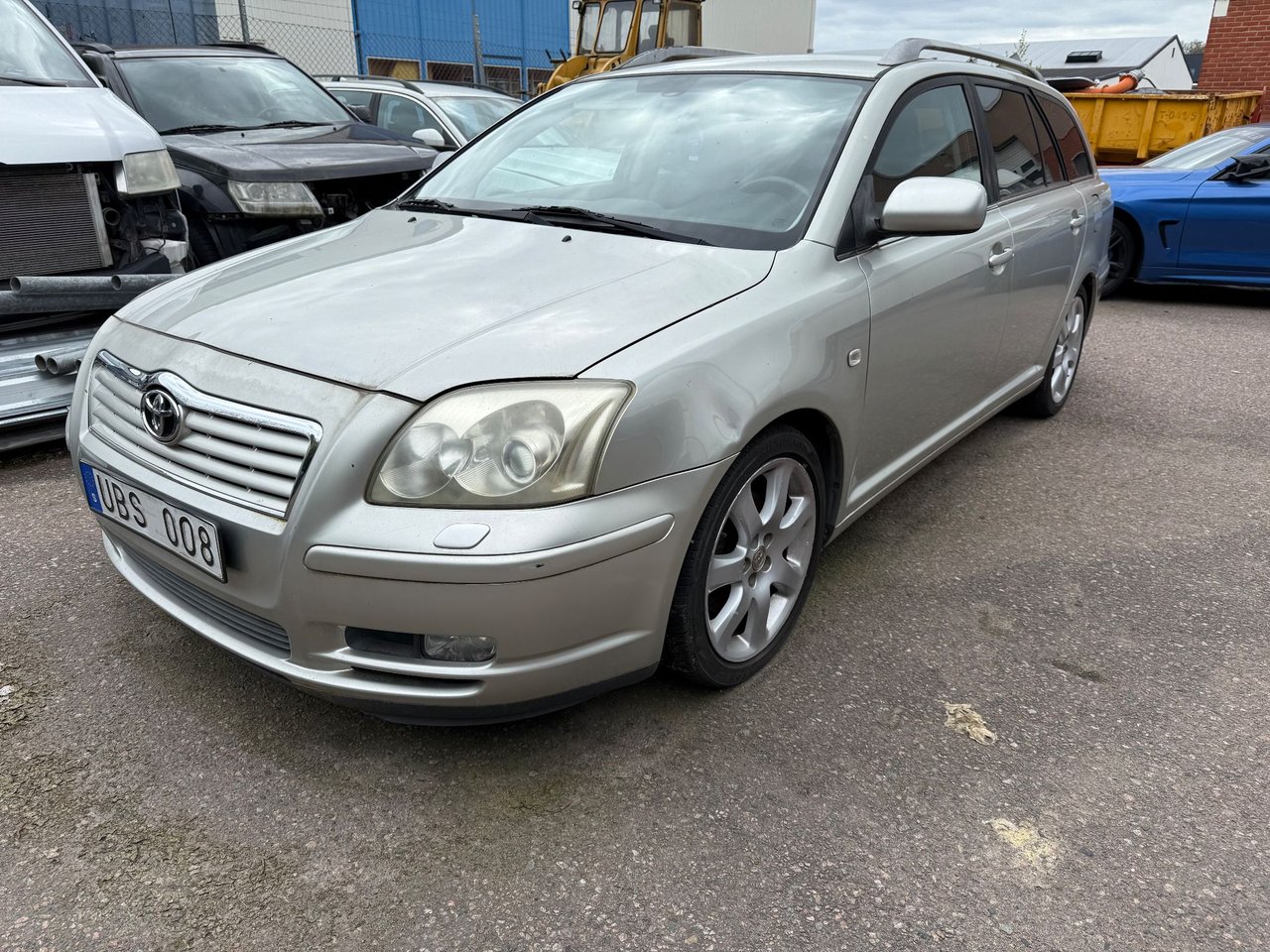Toyota Avensis Kombi 2.0 D-4 ...
