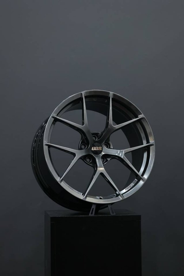 20" smidda fälgar från JLWHEE...