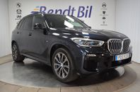 BMW X5 xDrive40i M Sport  / Innovation / Panorama / Drag