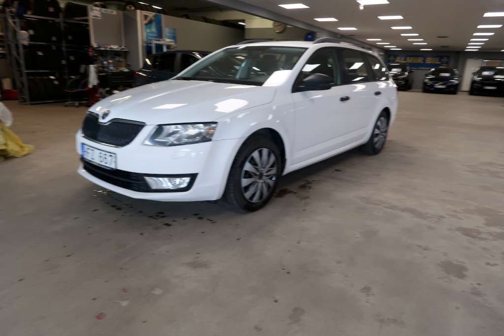 Škoda Octavia Kombi 1.6 TDI DSG Sekventiell, 105hk, 2014