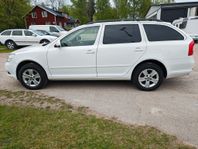 Skoda Octavia Kombi 1.6 TDI 4x4 Ambiente 12mån garanti