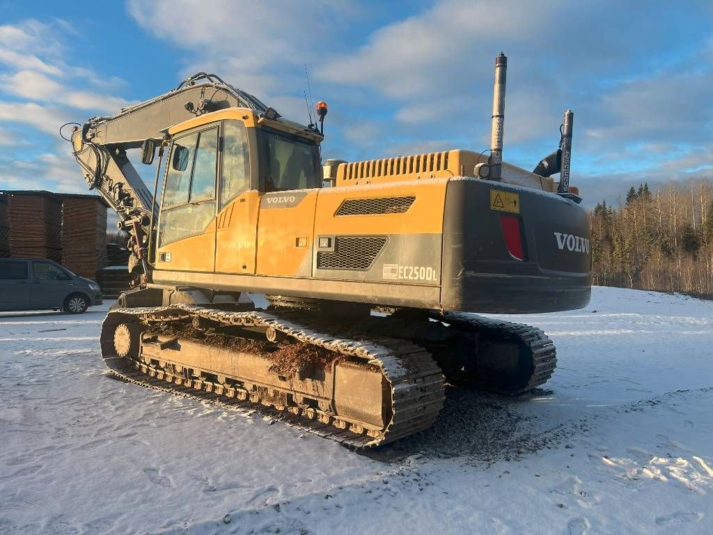 Volvo EC 250 D L