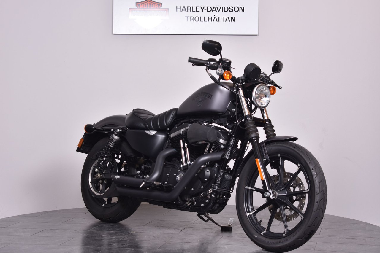 Harley-Davidson XL883N
