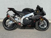 Aprilia RSV4 1100 Factory