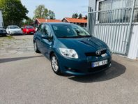 Toyota Auris 1.6 VVT-i 124HK 5-D / DRAG / VÄRMARE