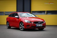 Volvo V60 D5 AWD 215hk R-Design| TAKLUCKA PREMIUM SOUND 18"